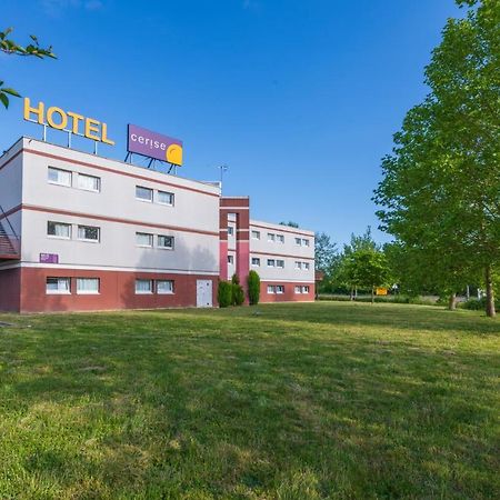 Hotel Cerise Auxerre Moneteau Bagian luar foto