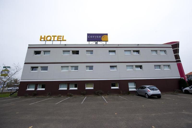Hotel Cerise Auxerre Moneteau Bagian luar foto