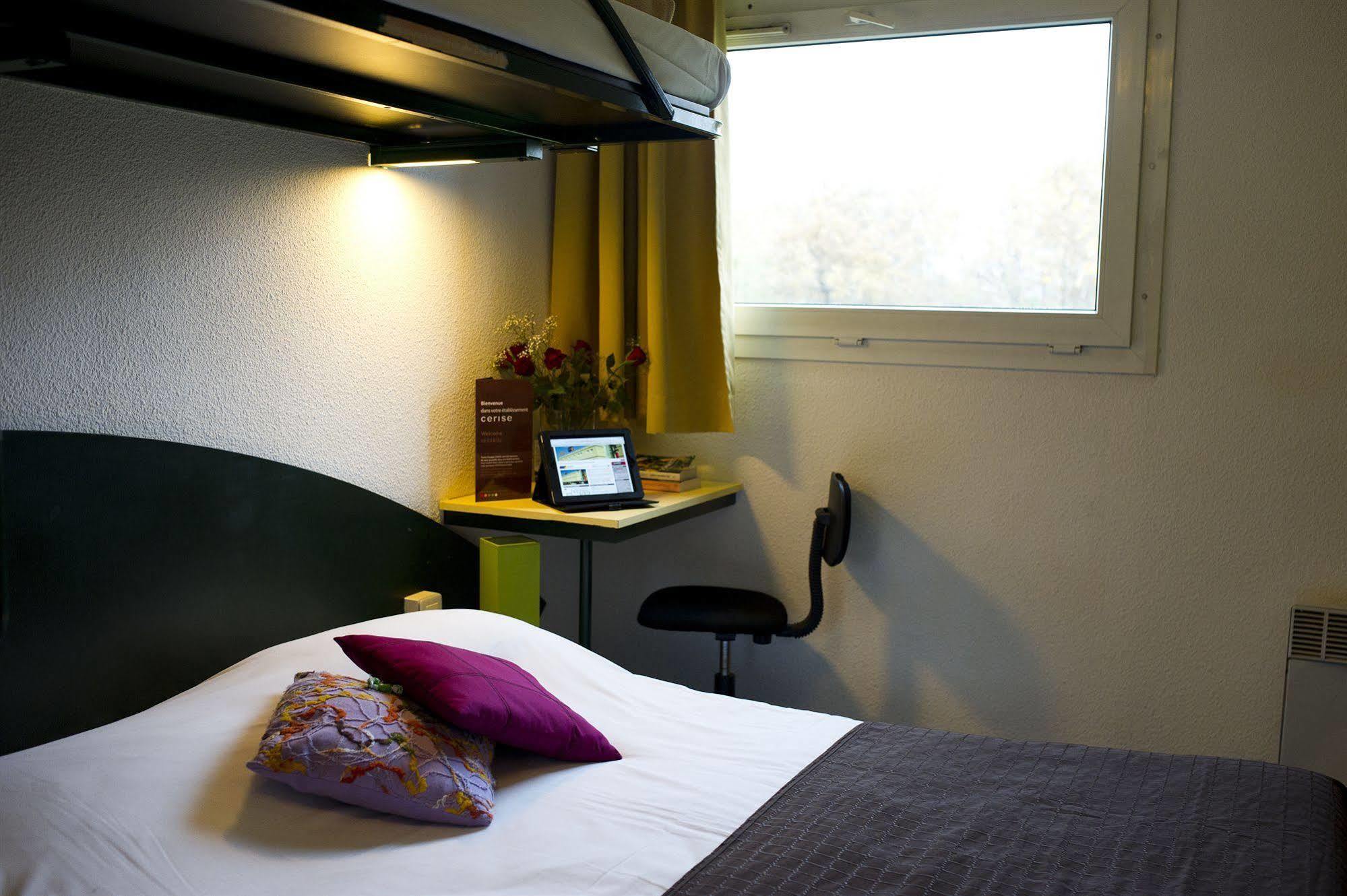Hotel Cerise Auxerre Moneteau Bagian luar foto
