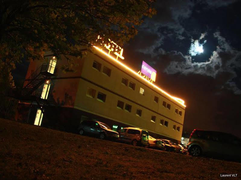 Hotel Cerise Auxerre Moneteau Bagian luar foto